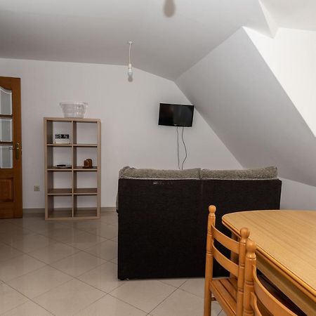 Apartamentos O Grove Exteriér fotografie