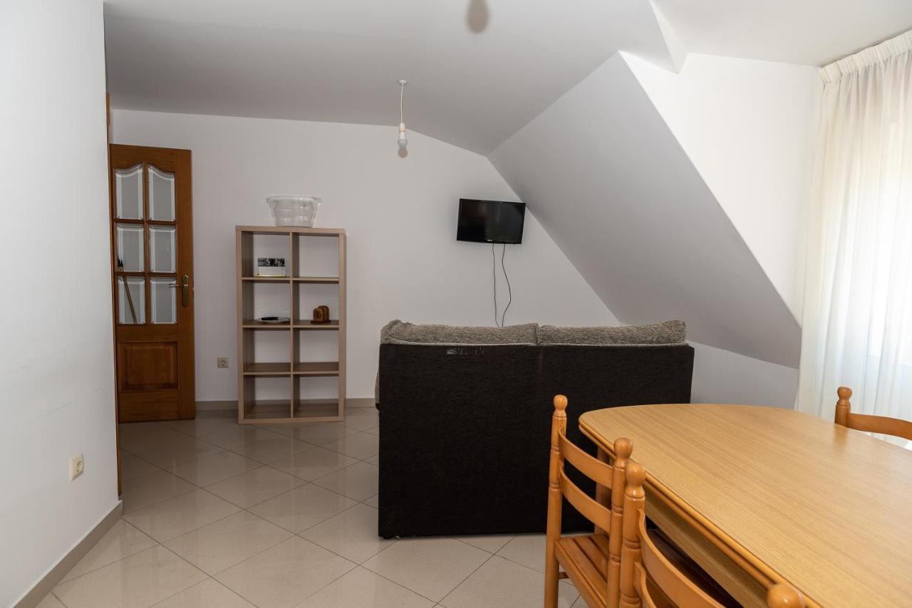 Apartamentos O Grove Exteriér fotografie
